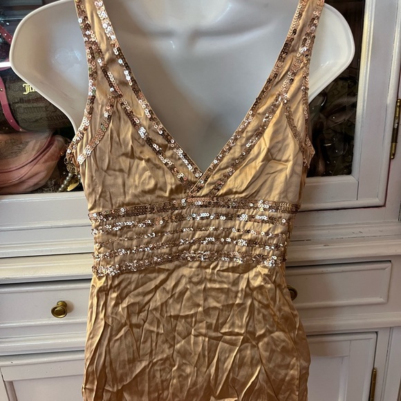 SOLD Y2K Bebe Top Size S - Picture 2 of 4